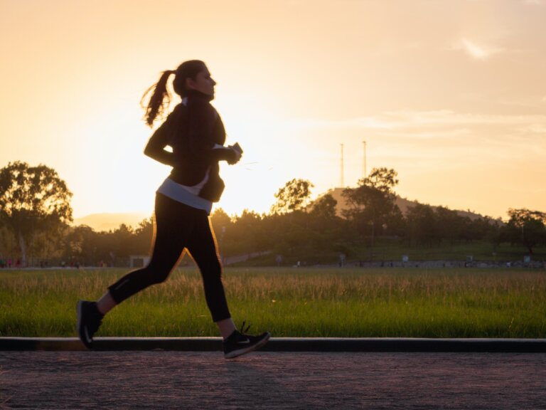 How Can We Stay Fit In The Home Office Environment?