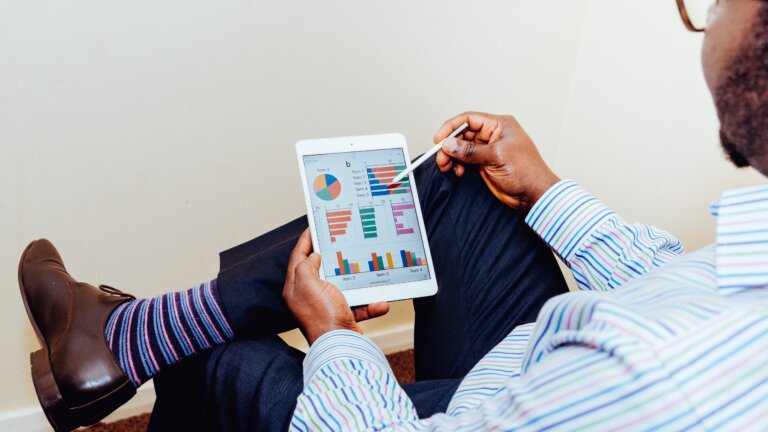 How to Create Marketing Reports