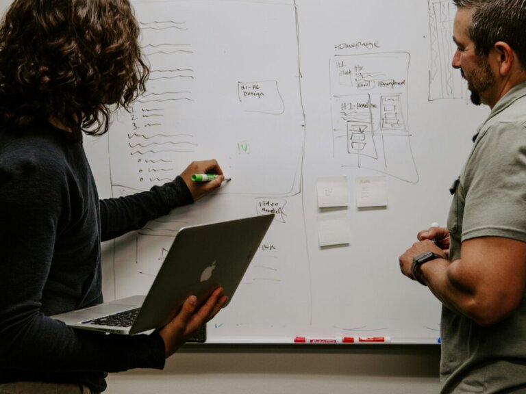 Data Analytics Management in Business