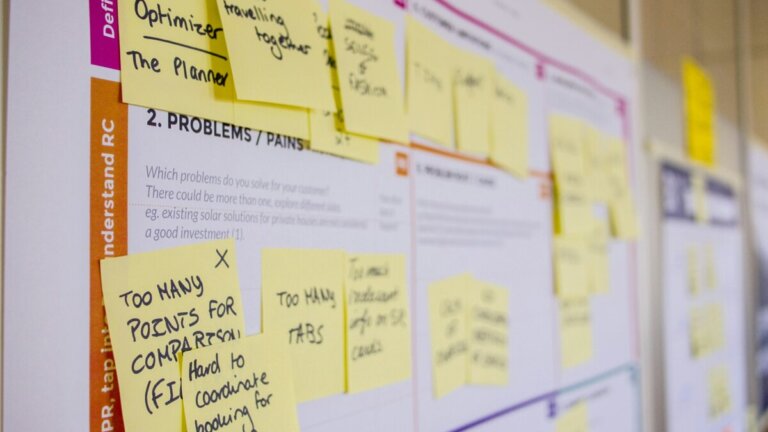 DevOps vs Traditional IT: Why Agile Wins in 2024