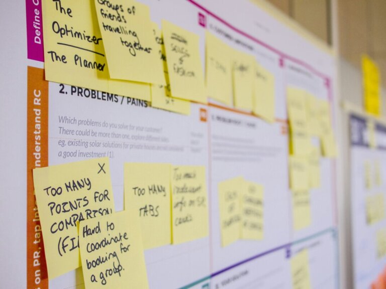 DevOps vs Traditional IT: Why Agile Wins in 2024